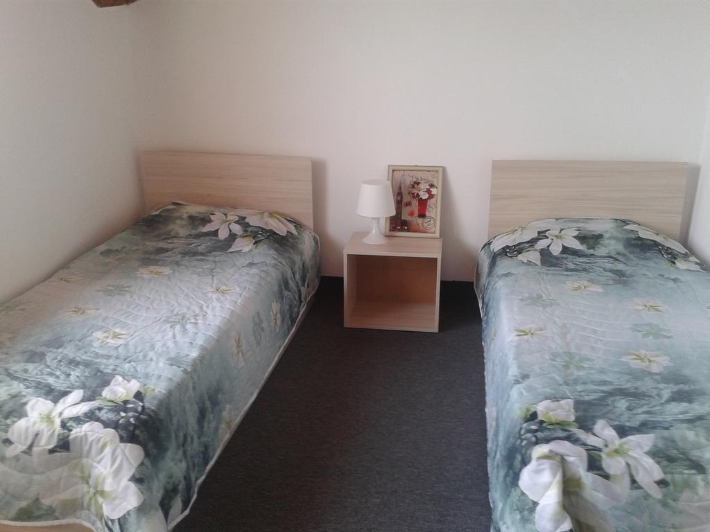 Guest Rooms Radost バルチク エクステリア 写真